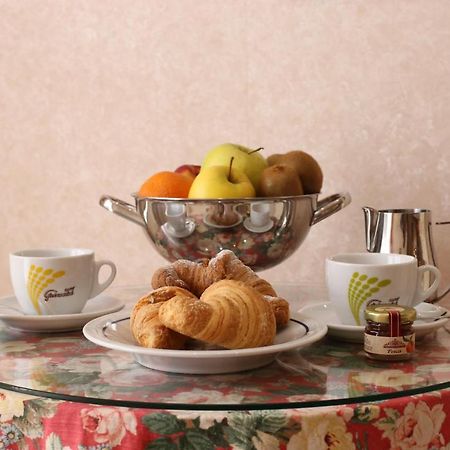 Hotel Europa Foggia Ngoại thất bức ảnh