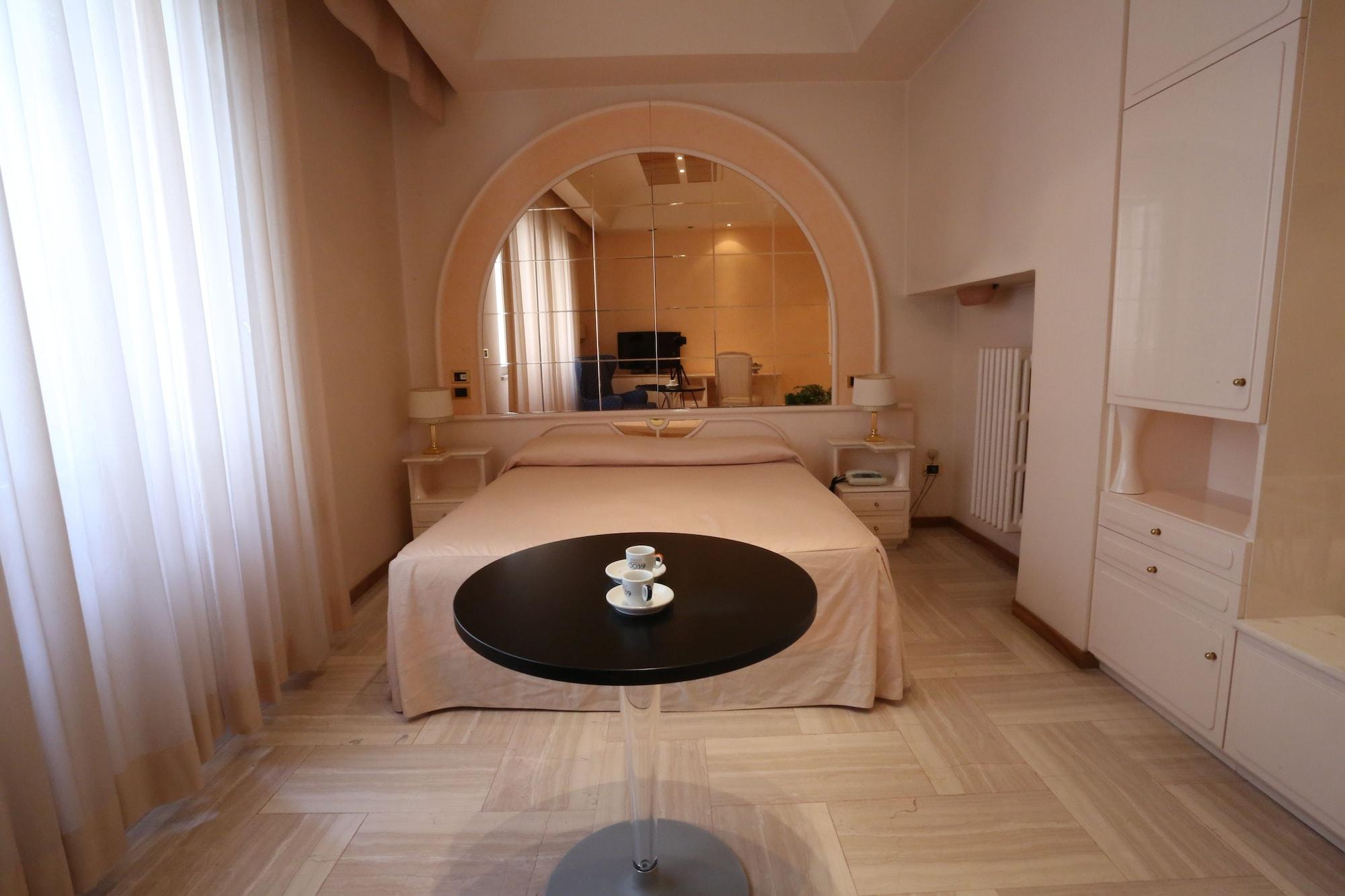 Hotel Europa Foggia Ngoại thất bức ảnh