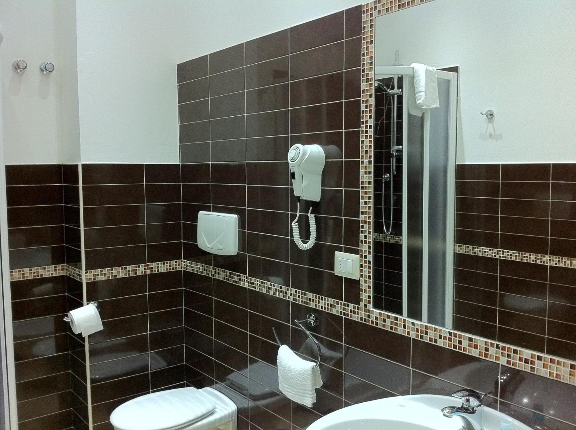 Hotel Europa Foggia Ngoại thất bức ảnh