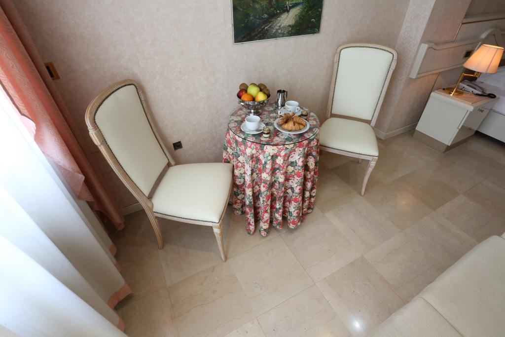 Hotel Europa Foggia Ngoại thất bức ảnh