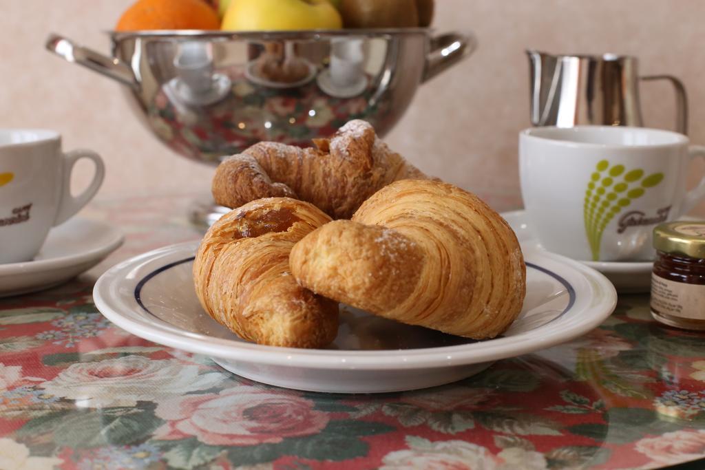 Hotel Europa Foggia Ngoại thất bức ảnh