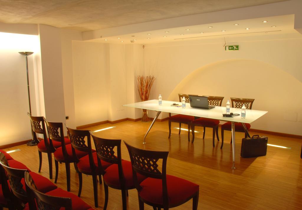 Hotel Europa Foggia Ngoại thất bức ảnh